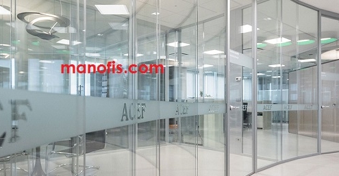 glass partition prices and models man office